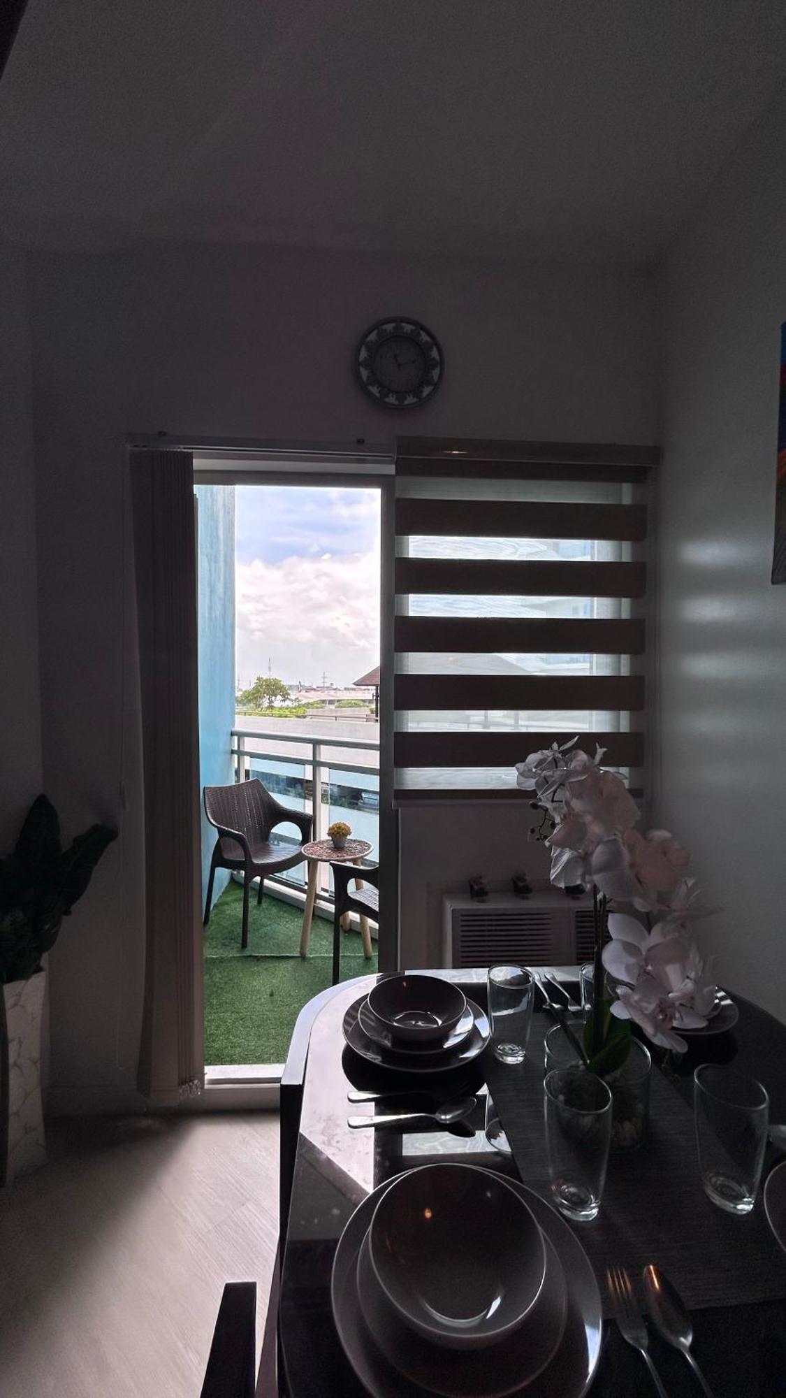 Kurlix Suites Of Azure North San Fernando  Kültér fotó